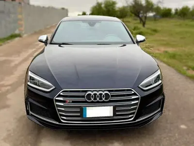 Usado Audi S5 Sportback Premium 354 CV (260 kW) 2018 Azul Utilitario