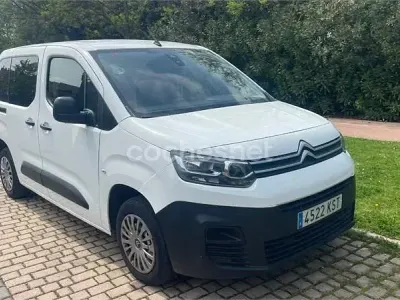 Usado Citroën Berlingo Live 100 CV (73 kW) 2019 Blanco Monovolumen