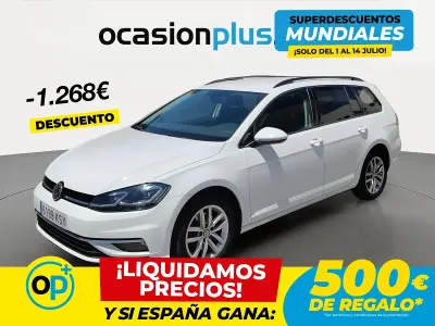 Usado VW Golf VII Advance 115 CV (84 kW) 2019 Blanco Familiar