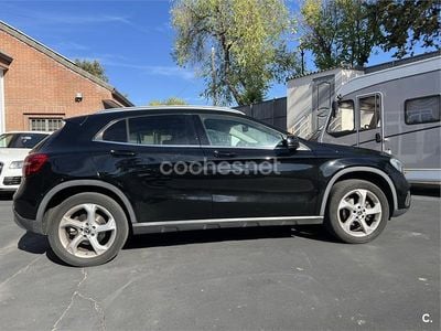 Mercedes GLA200