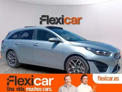 Usado Kia Ceed 141 CV (103 kW) 2023 Gris Utilitario