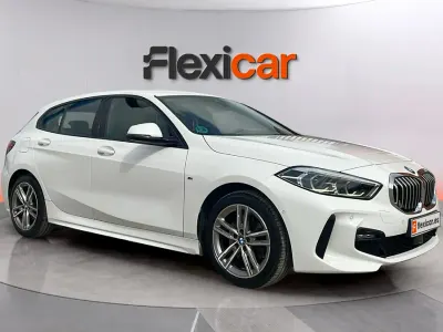 Usado BMW 118 136 CV (100 kW) 2021 Blanco Berlina