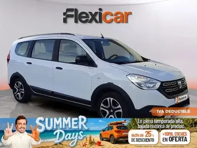 Usado Dacia Lodgy Comfort 115 CV (84 kW) 2021 Blanco Monovolumen