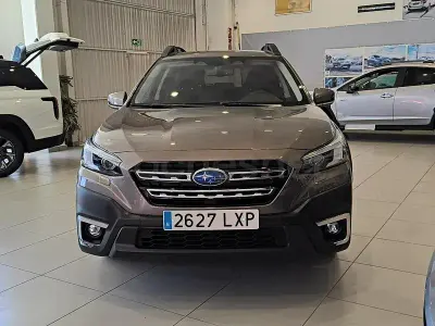 Usado Subaru Outback 169 CV (124 kW) 2022 Marrón Familiar