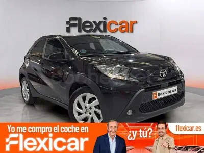 Usado Toyota Aygo X 72 CV (52 kW) 2024 Negro SUV