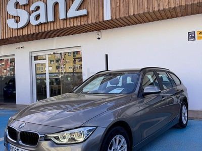 Usado BMW 318 150 CV (110 kW) 2019 Gris / plata Familiar