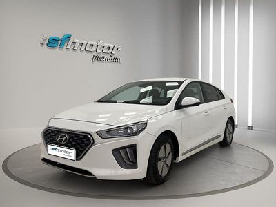 Usado Hyundai Ioniq 141 CV (103 kW) 2022 Blanco metalizado Utilitario