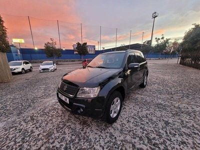 Usado Suzuki Grand Vitara 140 CV (102 kW) 2010 Negro SUV