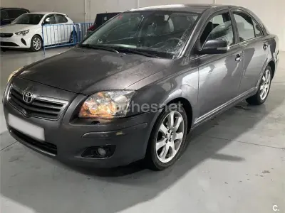 Usado Toyota Avensis