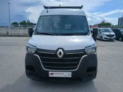 Usado Renault Master 135 CV (99 kW) 2022 Blanco Monovolumen