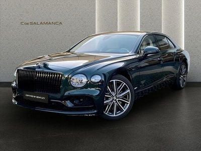 Usado Bentley Flying Spur 549 CV (403 kW) 2023 Verde Berlina