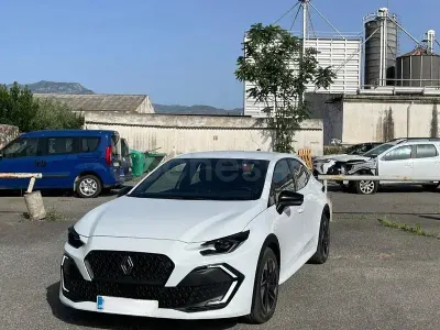 Usado Renault Clio V Evolution 160 CV (117 kW) 2026 Blanco Berlina