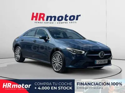 Usado Mercedes CLA250e 218 CV (160 kW) 2022 Azul Berlina