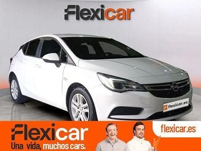 Usado Opel Astra Business 110 CV (80 kW) 2018 Blanco