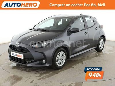Gris Usado 2024 Toyota Yaris Edition Berlina | 19.899 € (Precio justo)