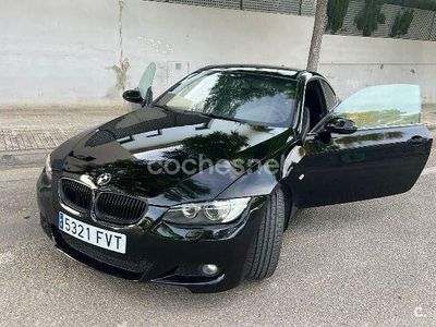 Begagnad BMW 320 177 HK (130 kW) 2007 Svart Sportkupé