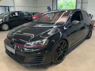 Usado VW Golf VII GTI 230 CV (169 kW) 2014 Negro Utilitario