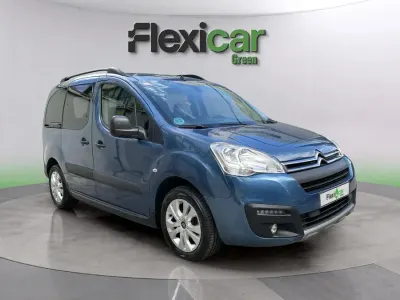 Usado Citroën Berlingo Feel 110 CV (80 kW) 2018 Azul Monovolumen