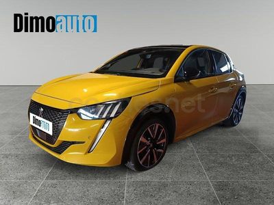 Usado Peugeot 208 GT-line 130 CV (95 kW) 2019 Amarillo Utilitario