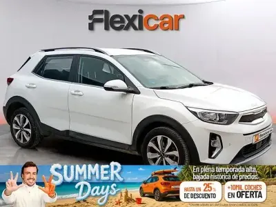 Usado Kia Stonic 100 CV (73 kW) 2021 Blanco SUV