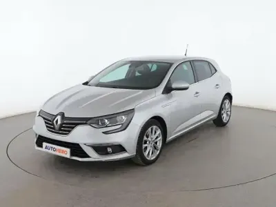 Usado Renault Mégane Zen 130 CV (95 kW) 2017