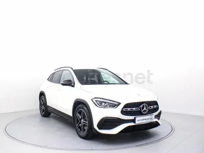 Usado Mercedes GLA180 136 CV (100 kW) 2022 Blanco SUV