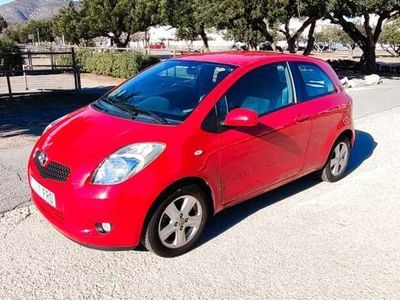 usado Toyota Yaris 1.3 VVT-i Sol