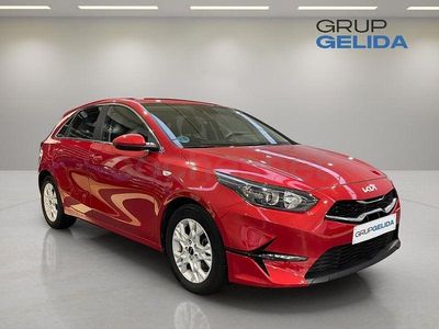 Usado Kia Ceed 120 CV (88 kW) 2023 Rojo Utilitario