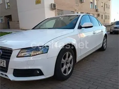 Usado Audi A4 143 CV (105 kW) 2010 Blanco Berlina