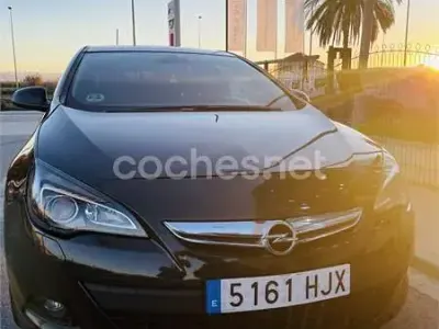 Usado Opel Astra GTC