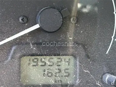 Usado Land Rover Discovery 138 CV (101 kW) 2003 Blanco SUV