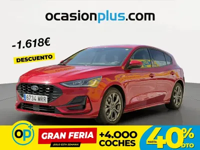 Usado Ford Focus ST-Line 155 CV (114 kW) 2024 Rojo