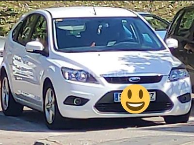 Usado Ford Focus Trend 90 CV (66 kW) 2010 Blanco Berlina
