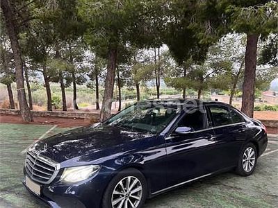 Mercedes E200
