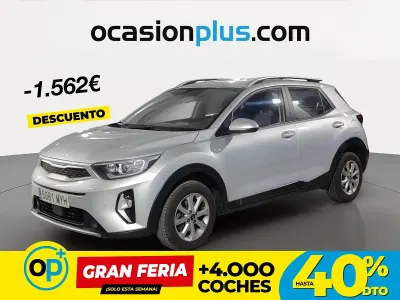 Usado Kia Stonic 79 CV (58 kW) 2025 Blanco SUV