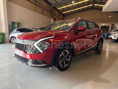 Rojo Usado 2024 Kia Sportage SUV | 26.990 € (Precio justo)
