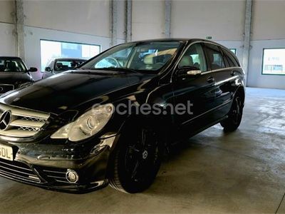 Mercedes R320