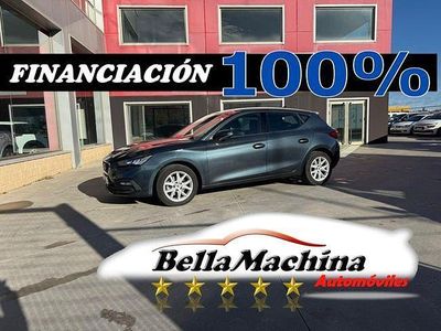Usado Seat Leon Style 115 CV (84 kW) 2021 Gris Familiar