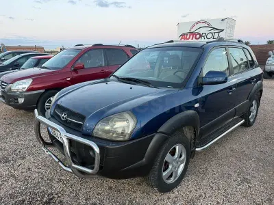 Używany Hyundai Tucson Comfort 140 KM (102 kW) 2007 Niebieski SUV