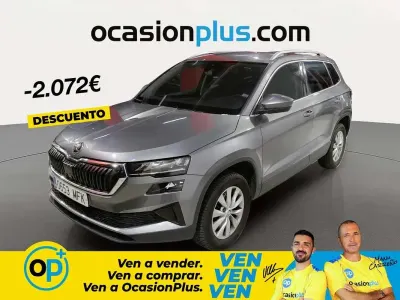 Usado Skoda Karoq Ambition 150 CV (110 kW) 2023 Gris SUV