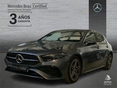 Gris Usado 2025 Mercedes A180 AMG line Berlina | 33.490 € (Precio justo)