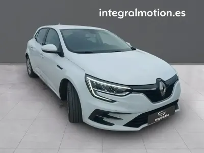 Usado Renault Mégane II Business 115 CV (84 kW) 2021 Blanco Berlina