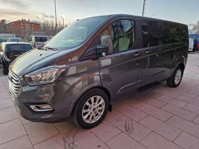 Gris Usado 2018 Ford Tourneo Custom Titanium Van | 24.900 € (Caro)