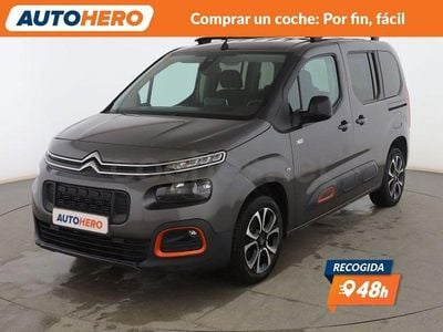 Usado Citroën Berlingo Shine 102 CV (75 kW) 2021 Gris / plata Monovolumen