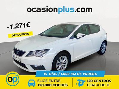Usado Seat Leon Style 130 CV (95 kW) 2019 Blanco