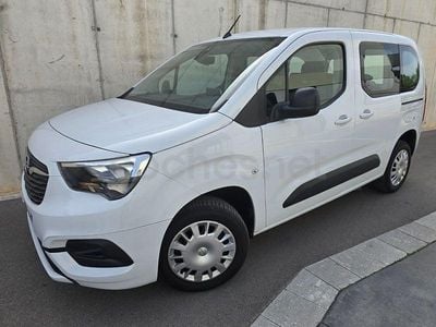 Usado Opel Combo Life Edition+ 102 HP (75 kW) 2022 Branco Monovolume