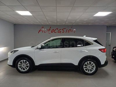 Usado Ford Kuga Titanium 120 CV (88 kW) 2021 Blanco SUV