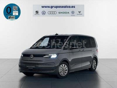 Gris / plata Usado 2025 VW Multivan Van | 52.690 € (Un poco caro)