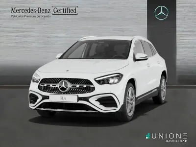 Usado Mercedes GLA200 150 CV (110 kW) 2025 Blanco SUV