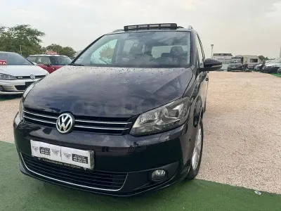 Usado VW Touran 140 CV (102 kW) 2013 Negro Monovolumen